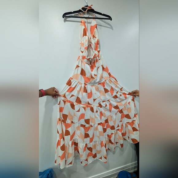 Hello Molly SEVEN WONDERS Kiaan Halter Maxi Dress Multicolour in Size Small - Picture 1 of 2